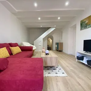  Hébergement de vacances Maison - 4 - 10 Couchages - 2sdb