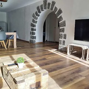  Appartement Le Mazot-spa Hiver Et Ete-piscine-proche Lac-charme-detente
